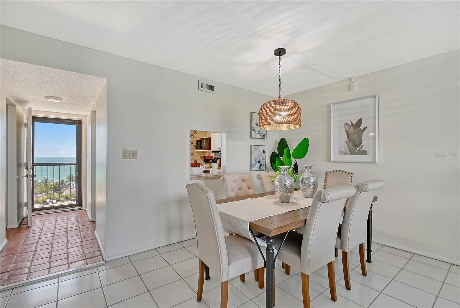 POINTE ON MIDNIGHT PASS - Residential