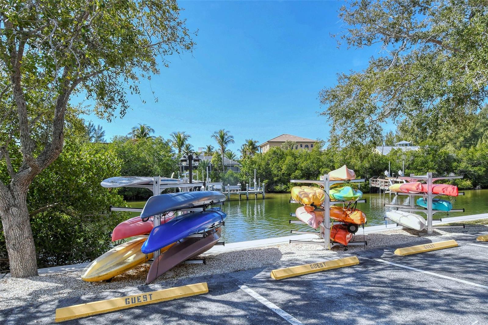 POINTE ON MIDNIGHT PASS - Residential