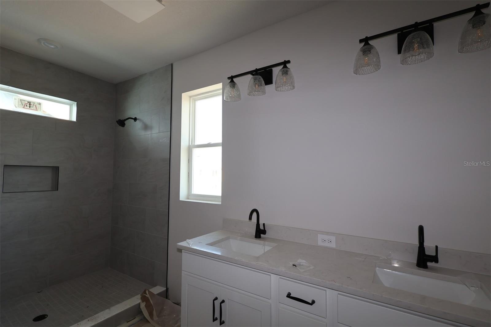 EASTLYN - Residential