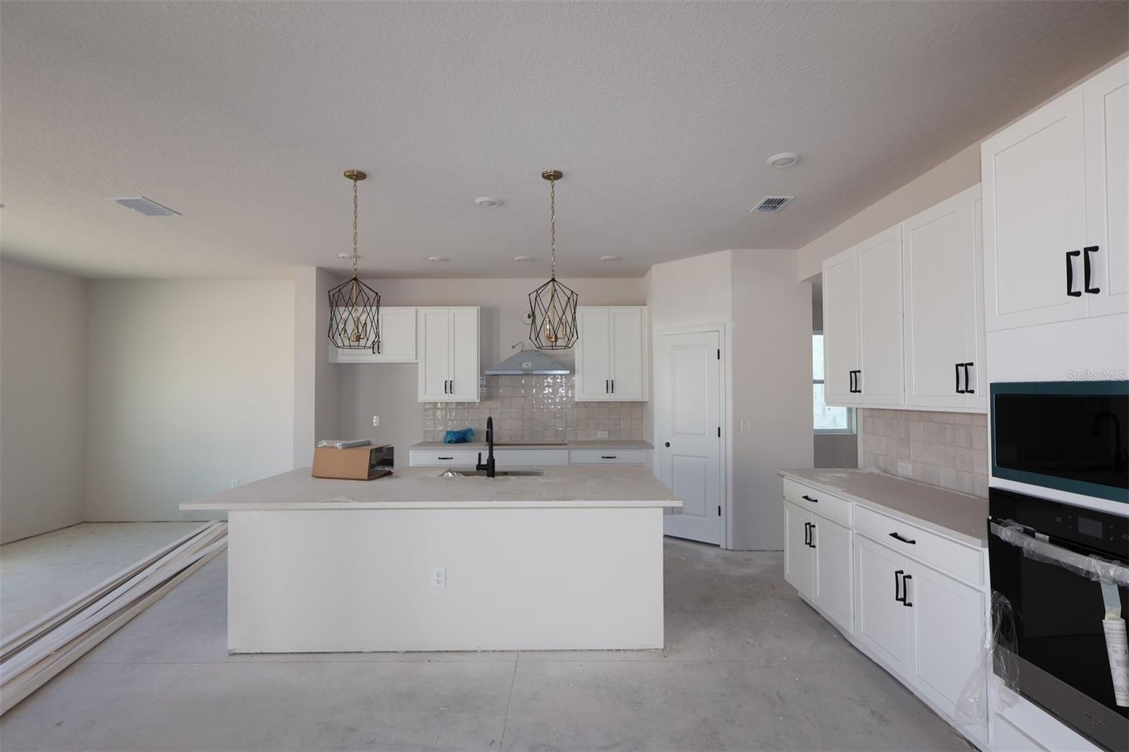 EASTLYN - Residential