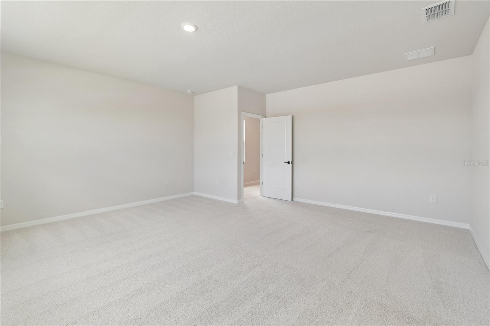 EASTLYN - Residential
