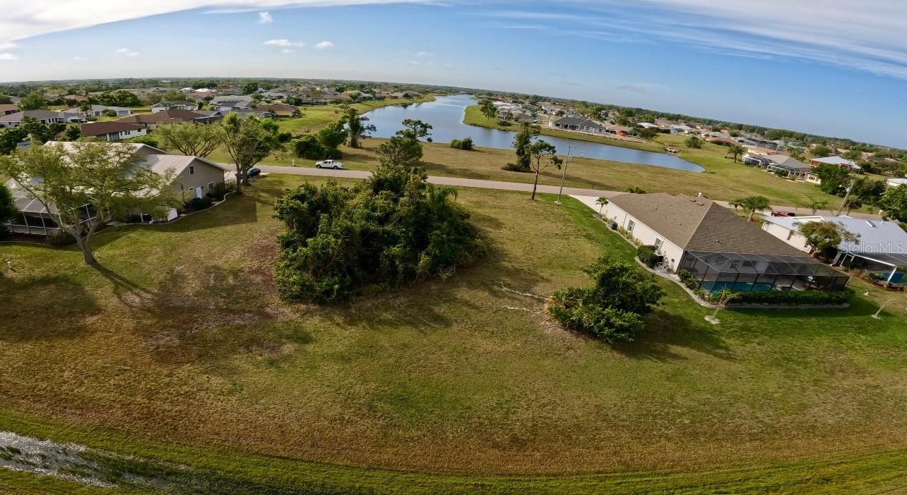 PUNTA GORDA ISLES SEC 23 - Land