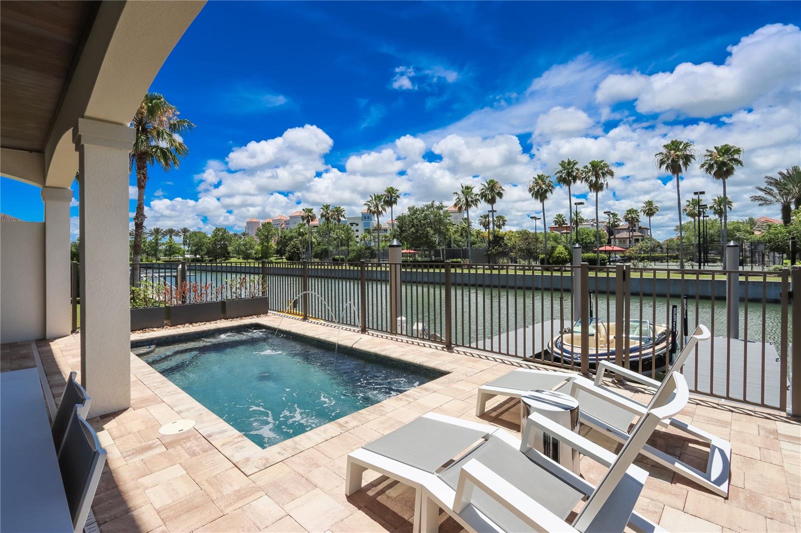 HARBOR VILLAGE MARINA - Residential