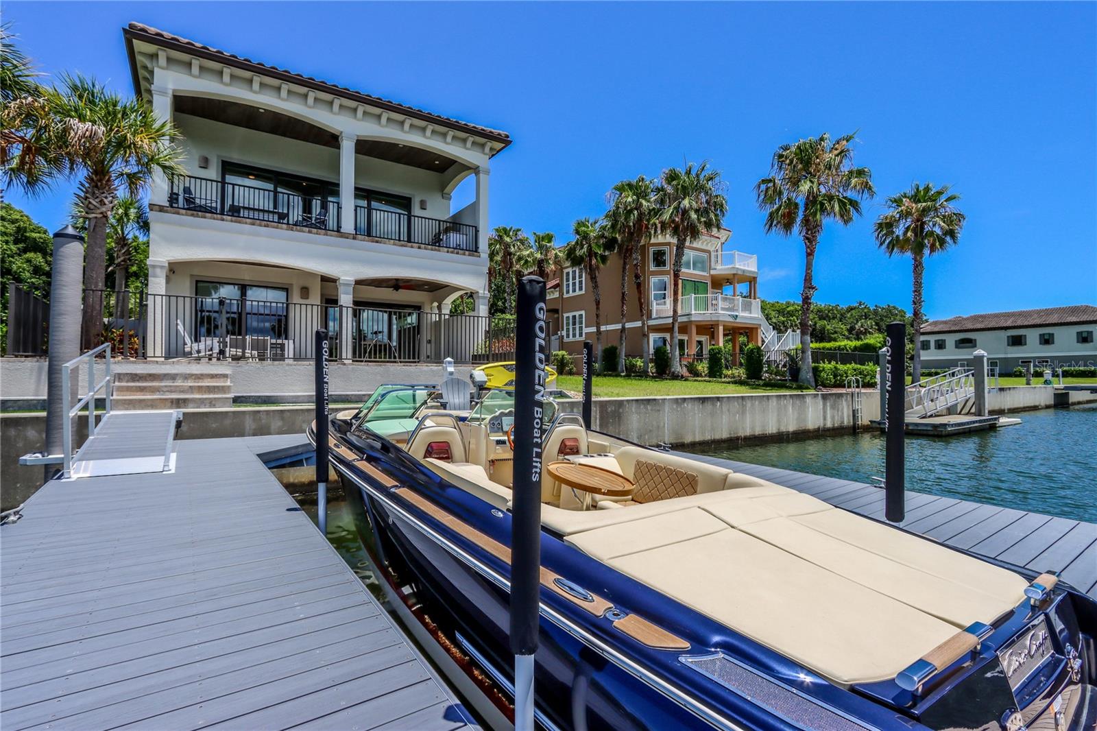 HARBOR VILLAGE MARINA - Residential