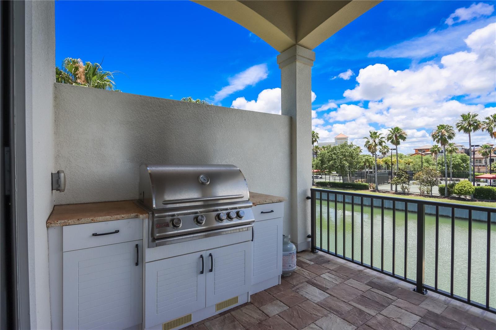 HARBOR VILLAGE MARINA - Residential