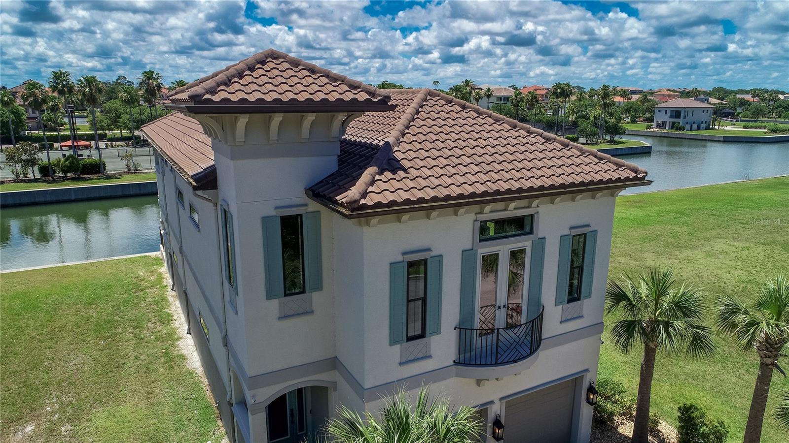 HARBOR VILLAGE MARINA - Residential