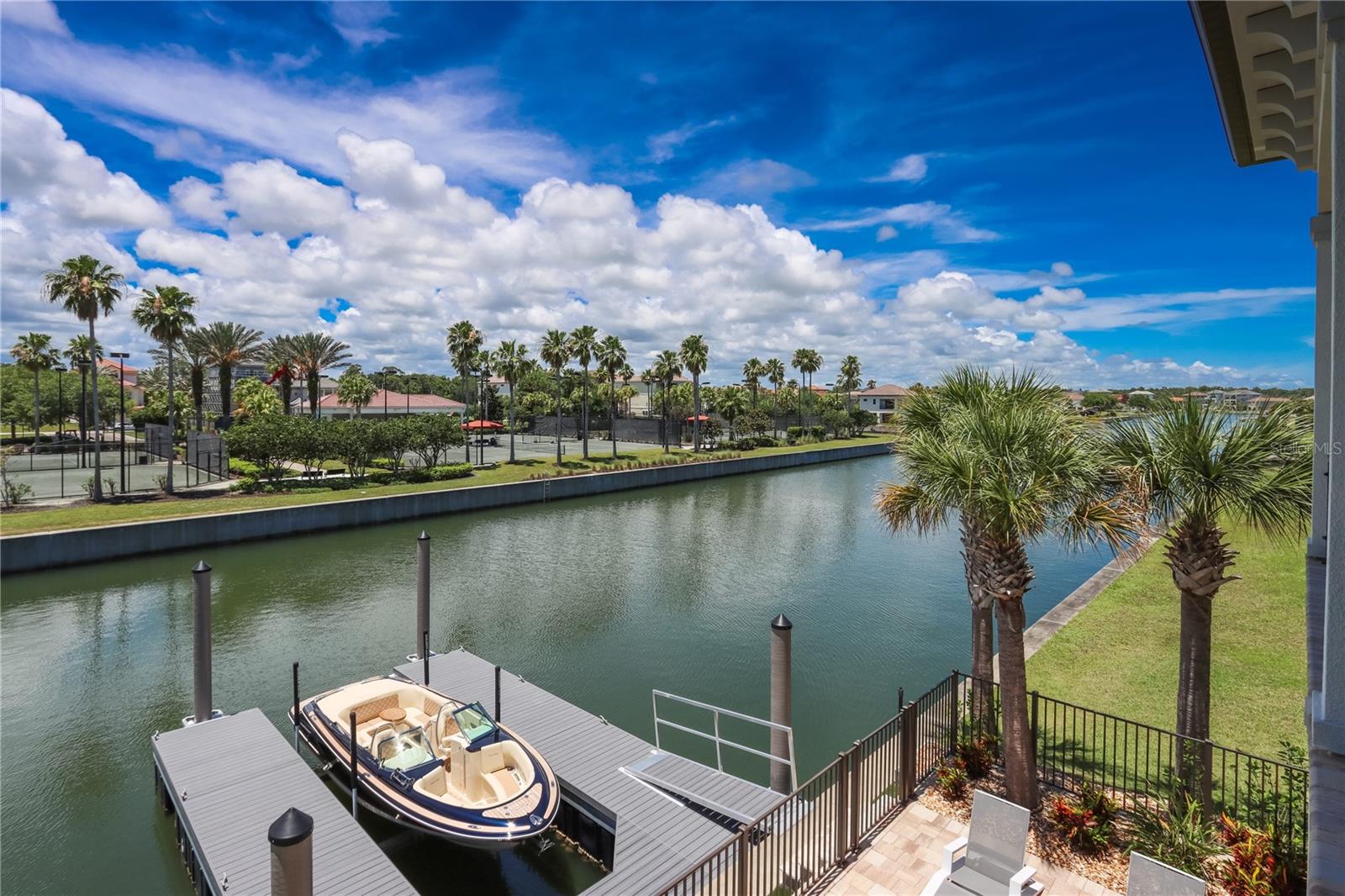 HARBOR VILLAGE MARINA - Residential
