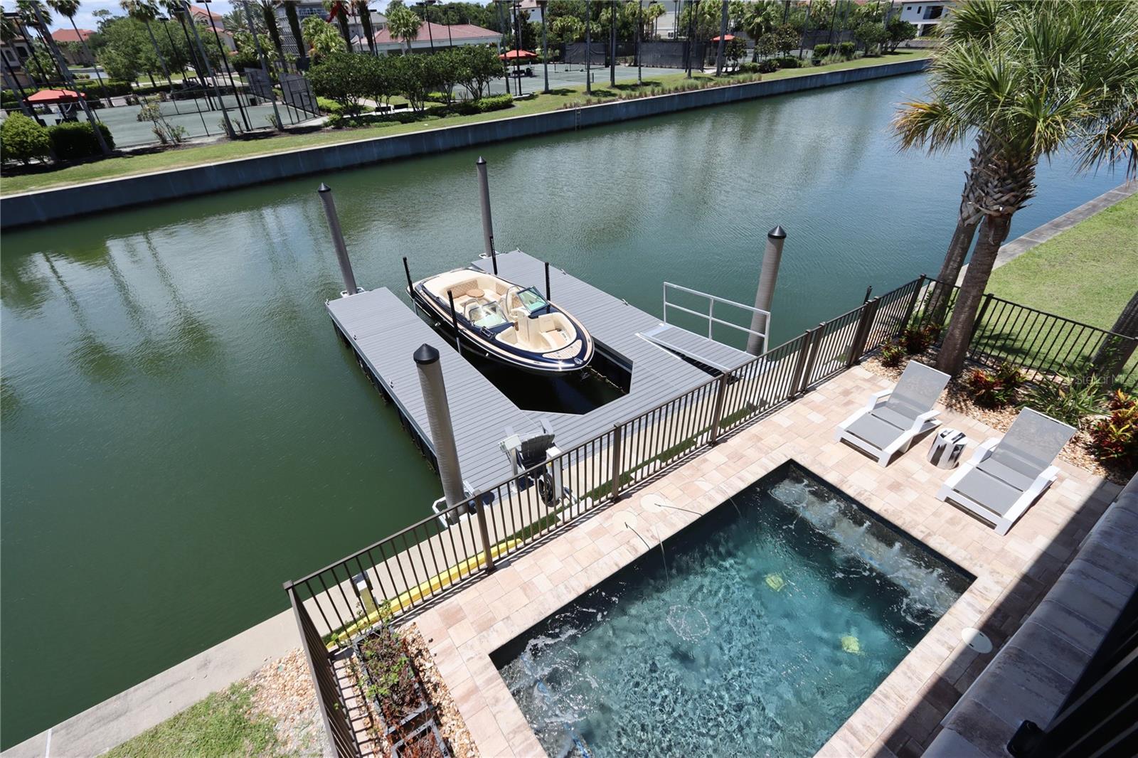 HARBOR VILLAGE MARINA - Residential