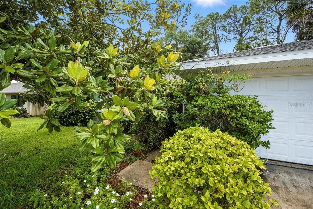 4718 HIDDEN LAKE DRIVE