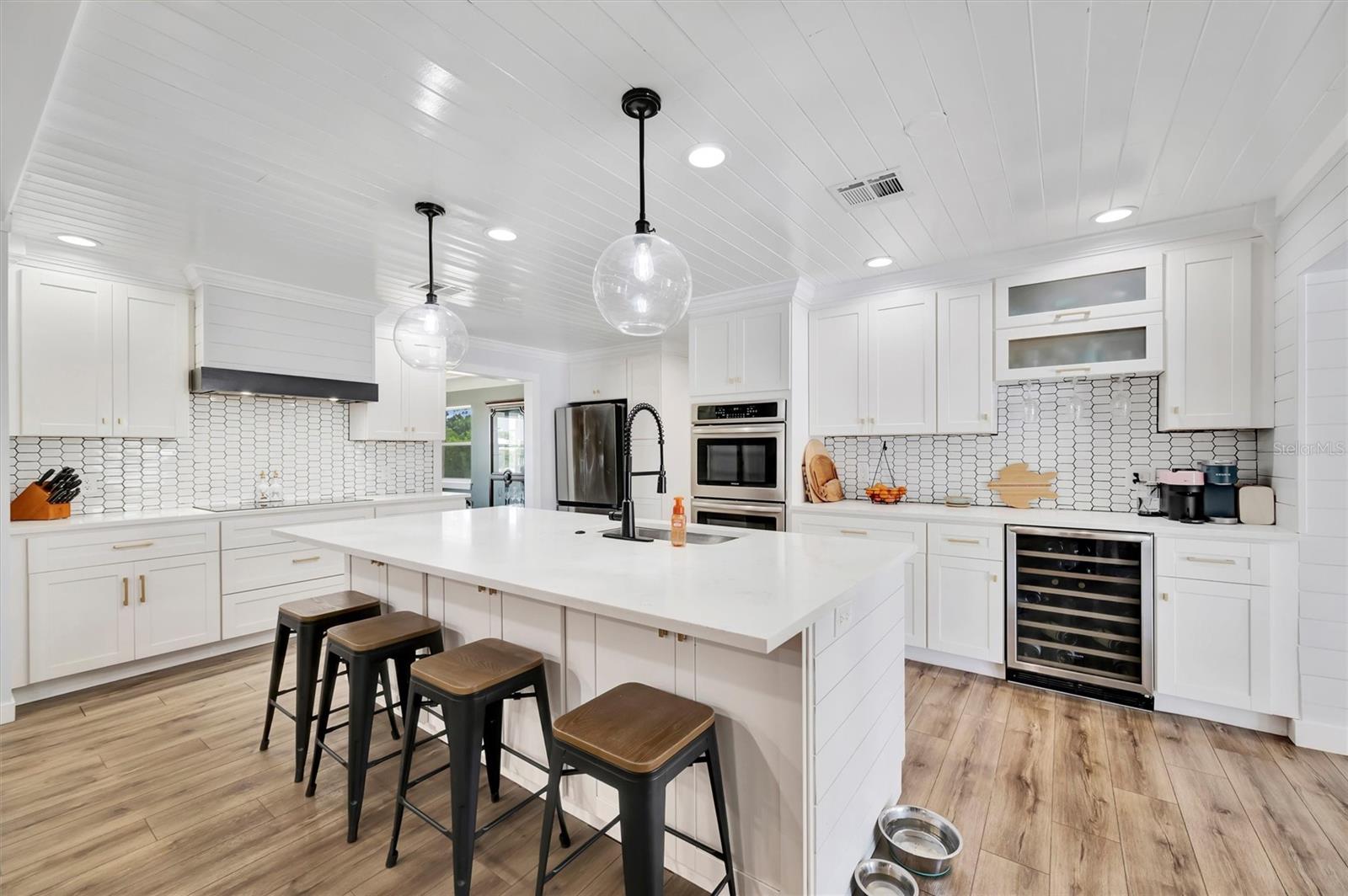 SHORE ACRES - Residential