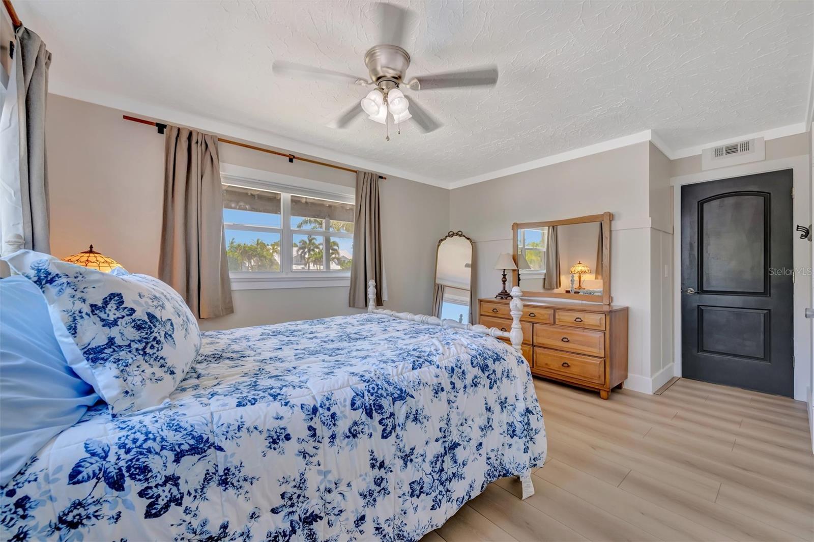 SHORE ACRES - Residential