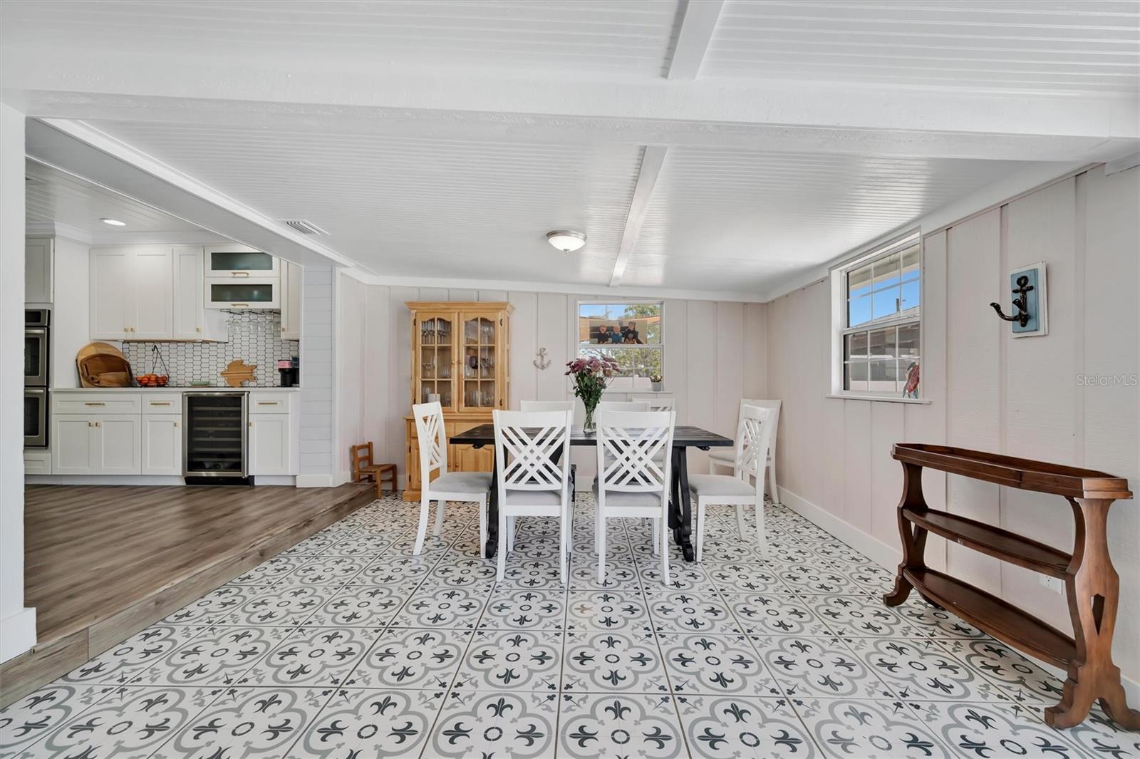 SHORE ACRES - Residential