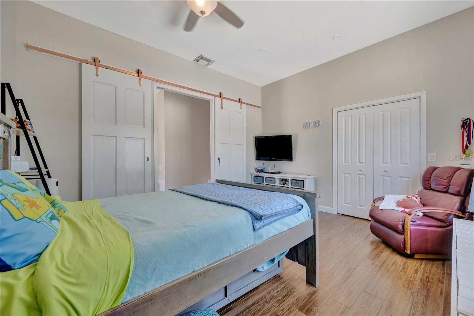 SHORE ACRES - Residential