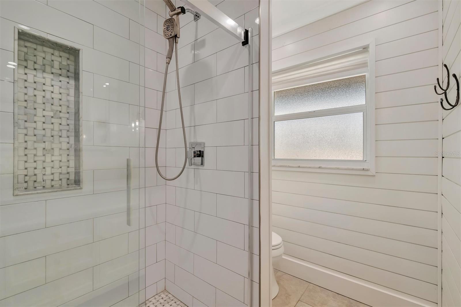 SHORE ACRES - Residential
