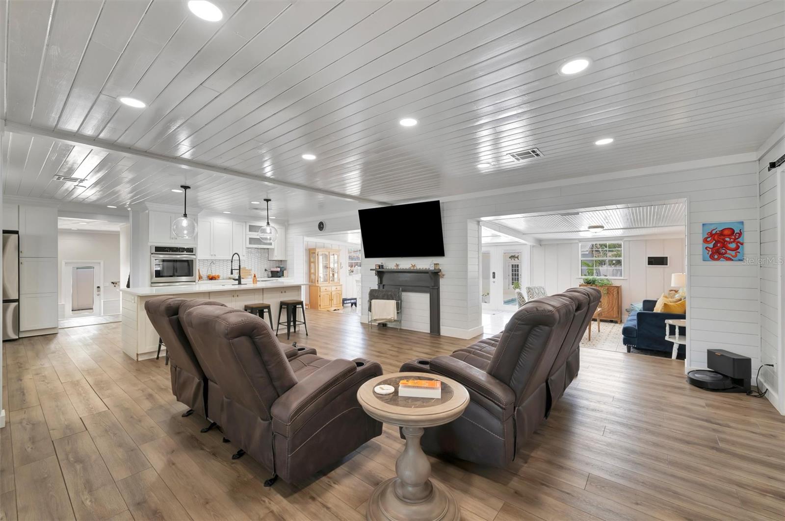 SHORE ACRES - Residential