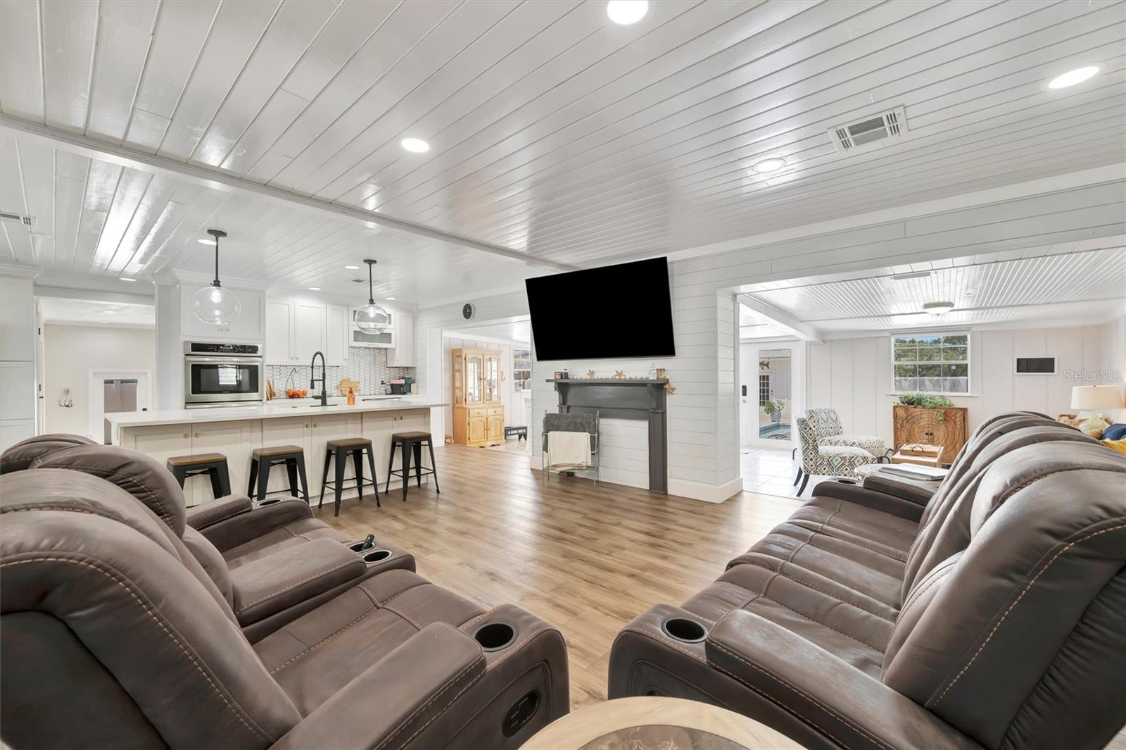 SHORE ACRES - Residential