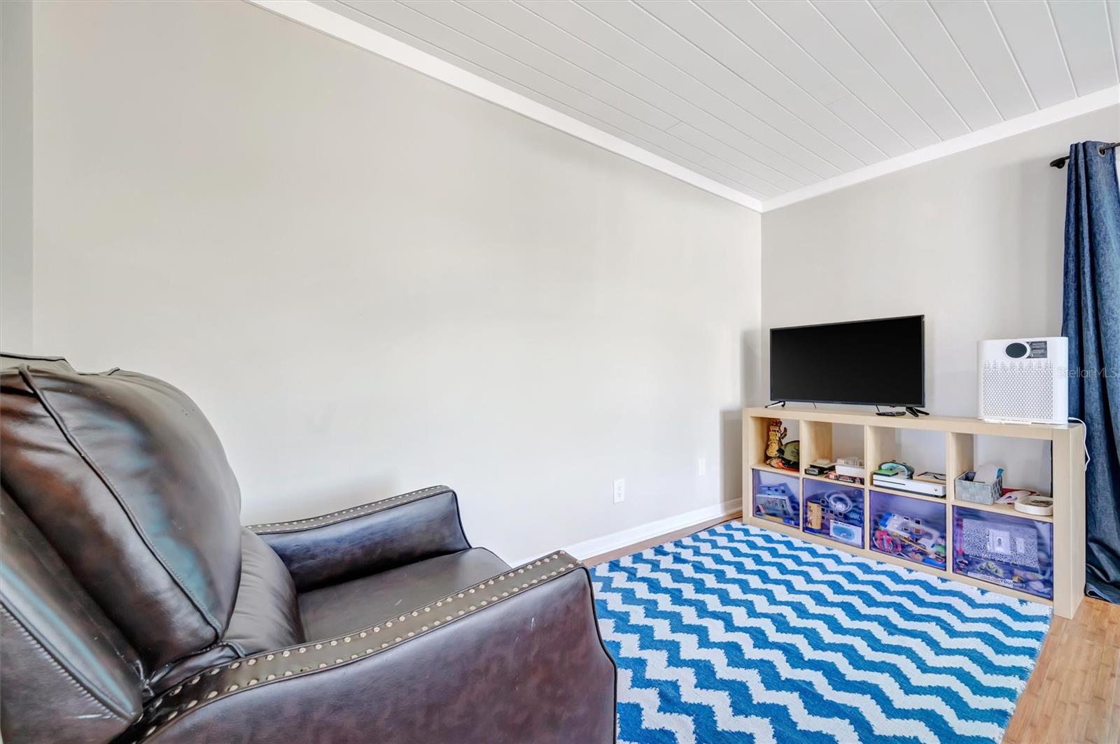 SHORE ACRES - Residential