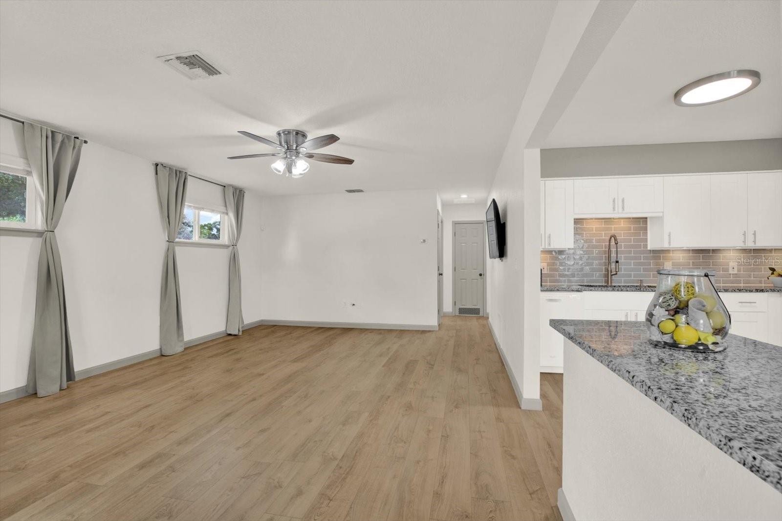 BIG ACRES - Residential