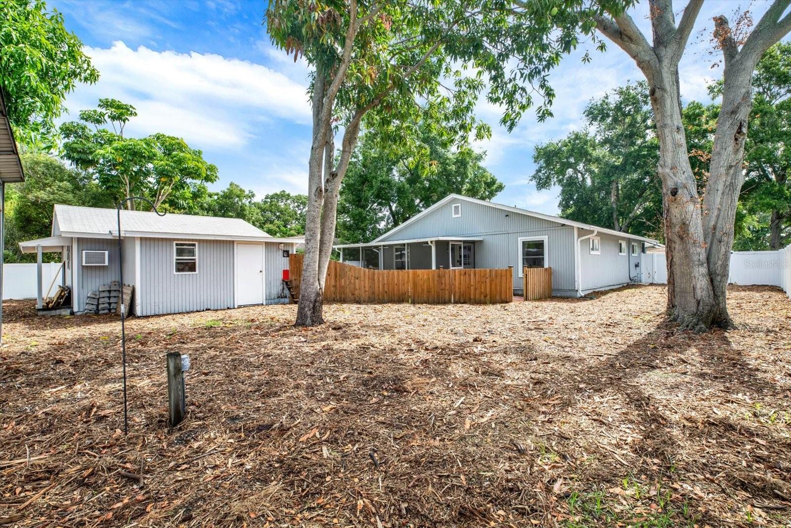 BIG ACRES - Residential