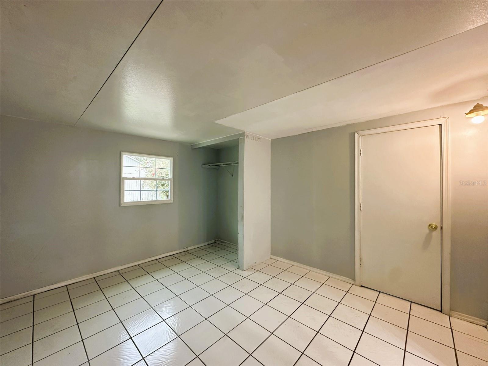 SOUTHCHASE - Residential Lease