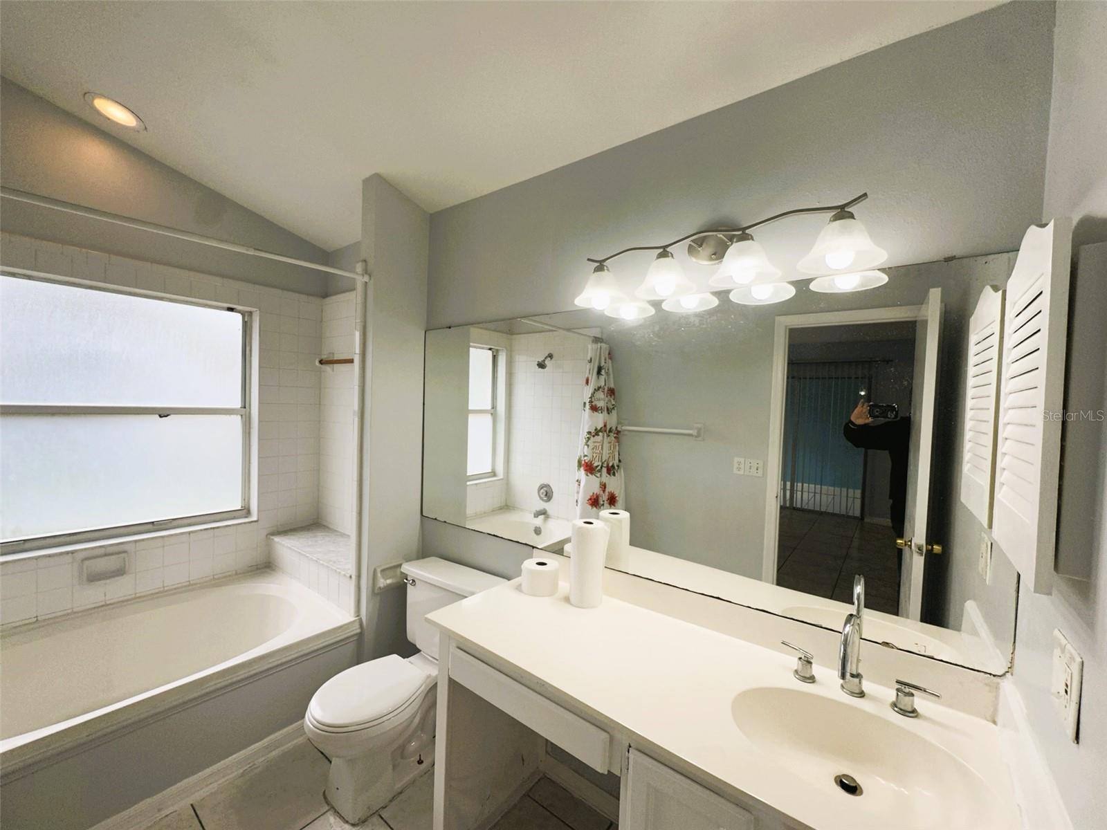 SOUTHCHASE - Residential Lease