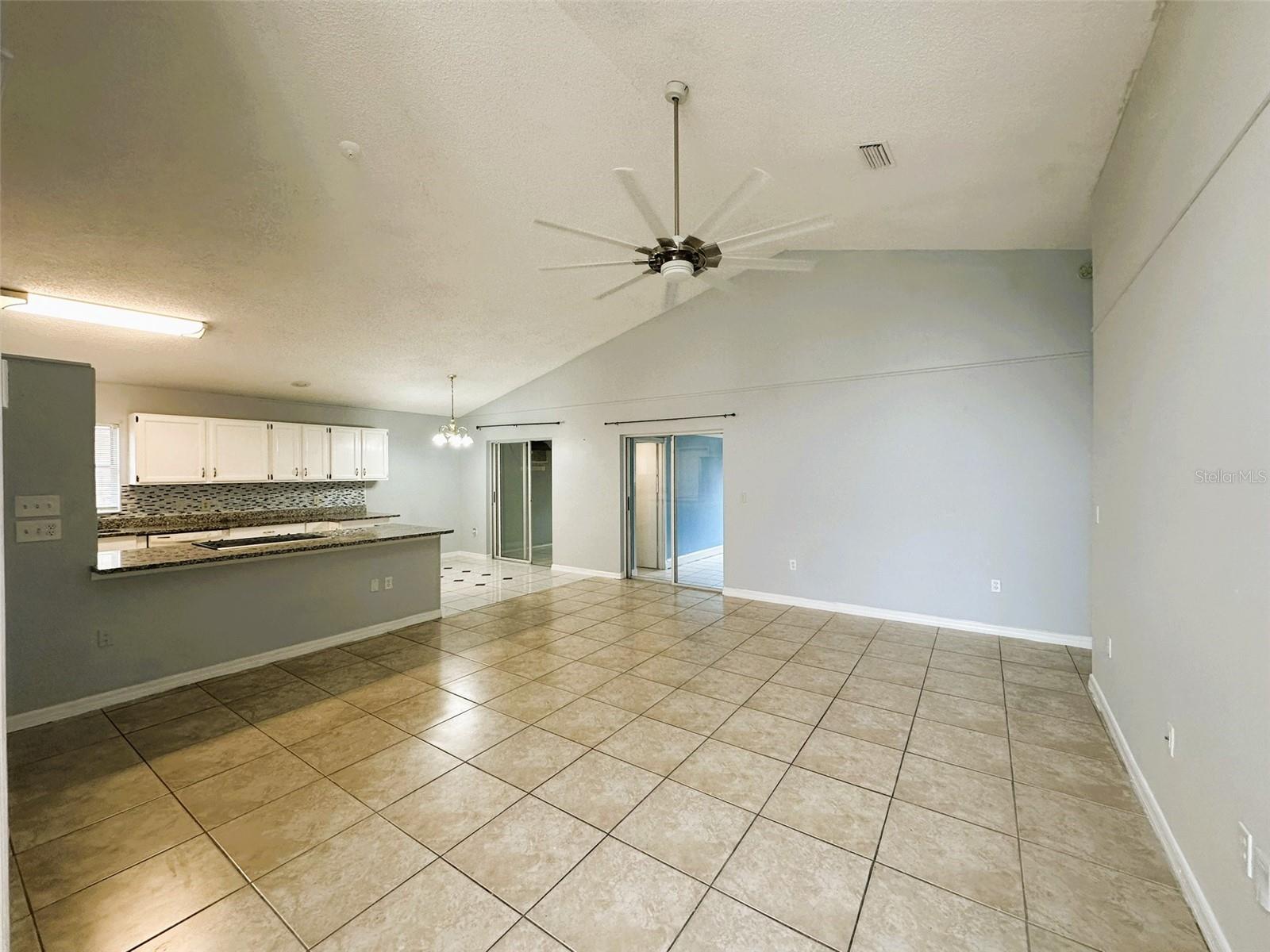 SOUTHCHASE - Residential Lease