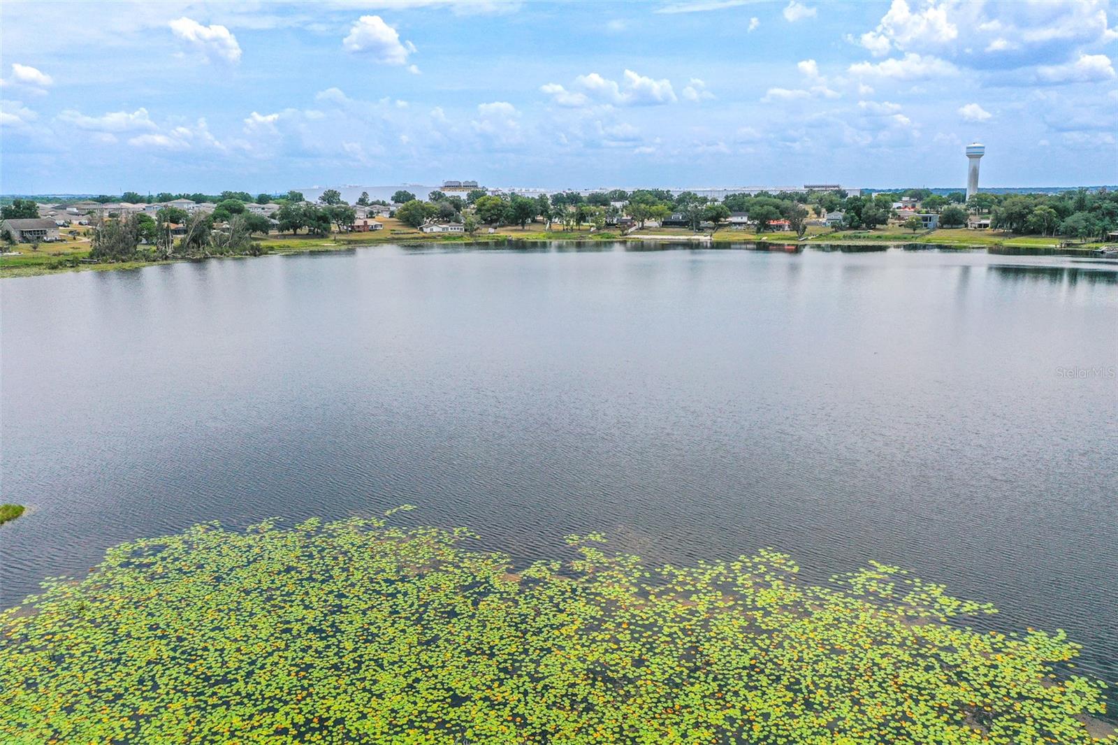 LUCERNE SHORES - Residential