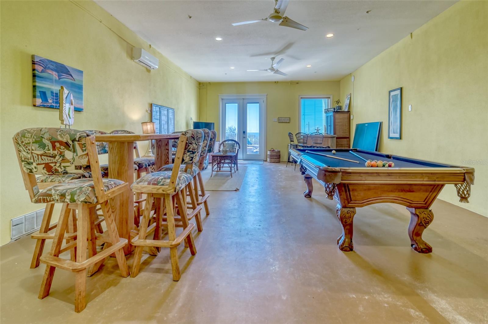 SONSET PLACE CONDO - Residential