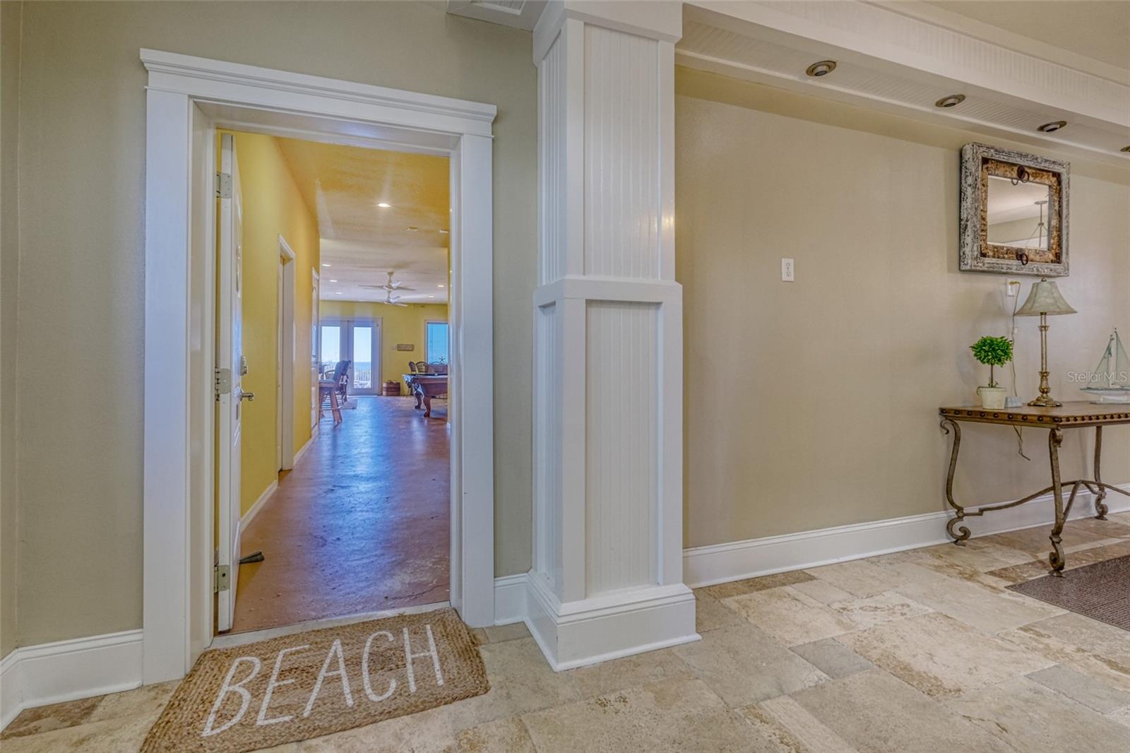 SONSET PLACE CONDO - Residential