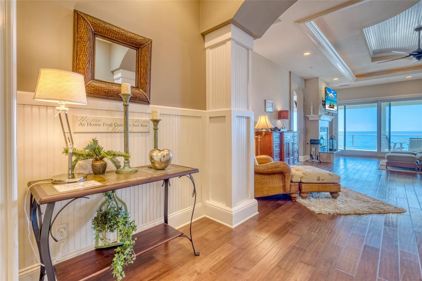 SONSET PLACE CONDO - Residential