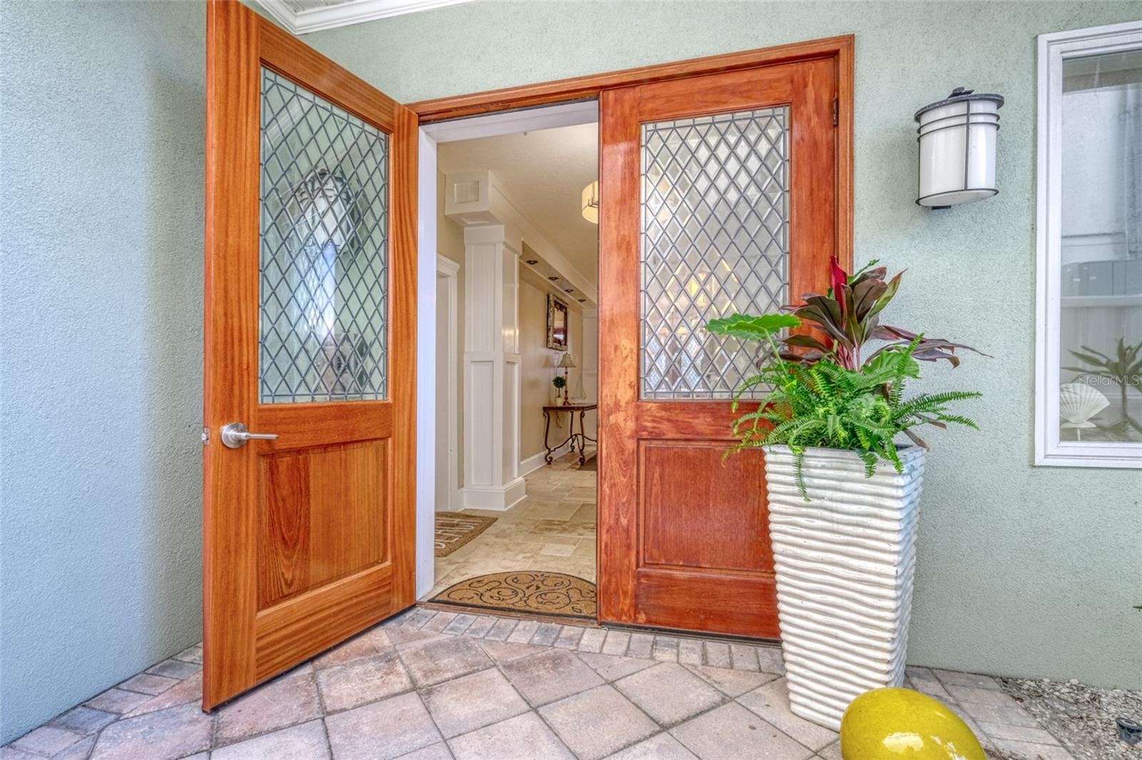 SONSET PLACE CONDO - Residential