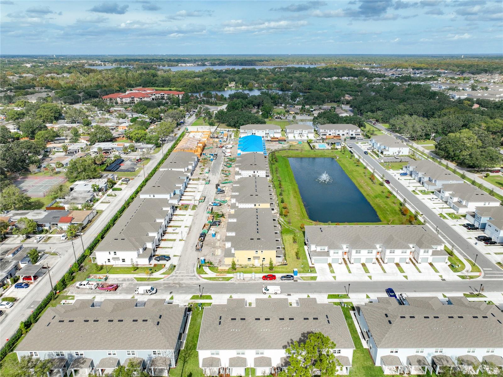 GRAYSON SQUARE - Residential Lease