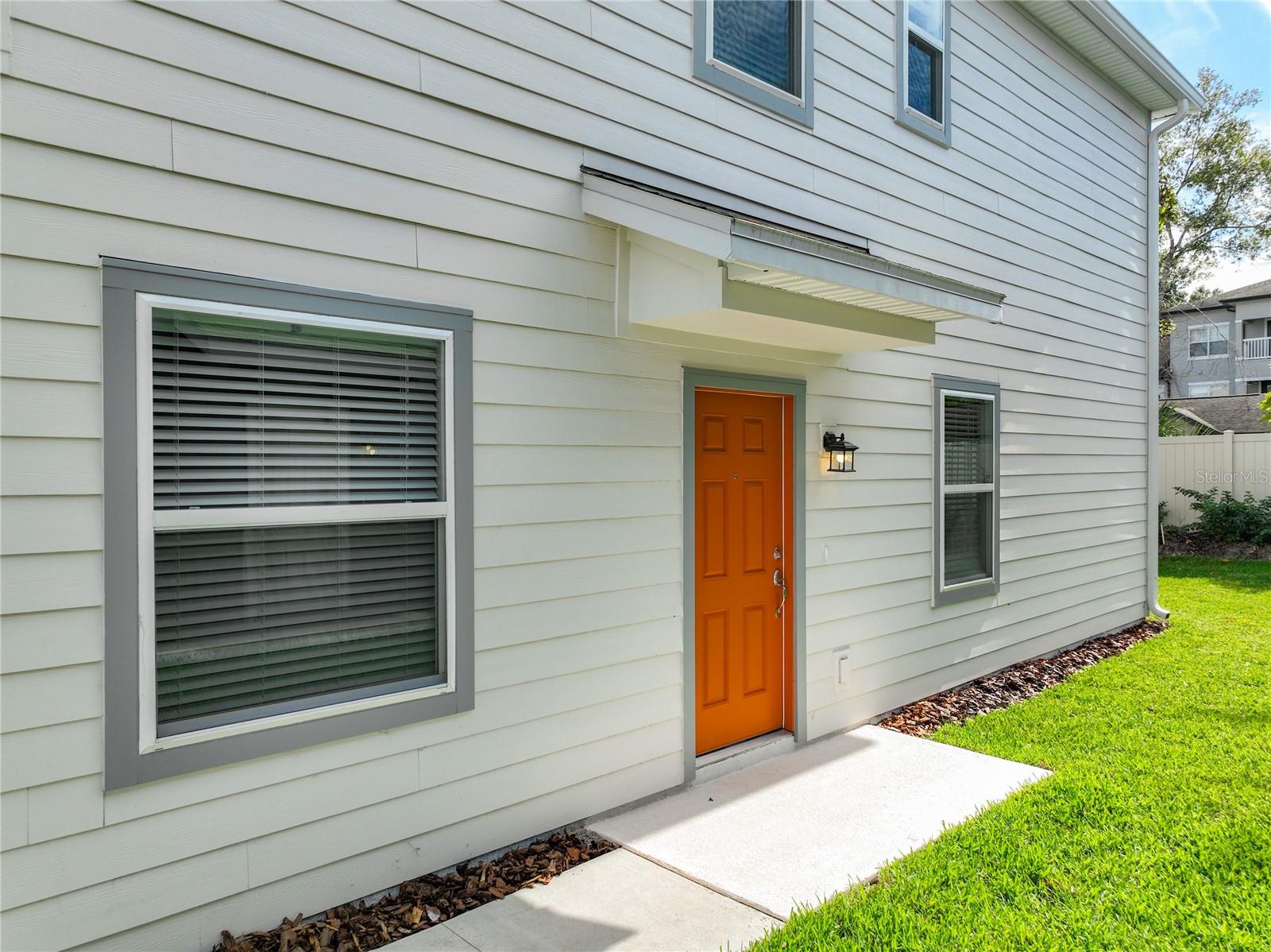 GRAYSON SQUARE - Residential Lease