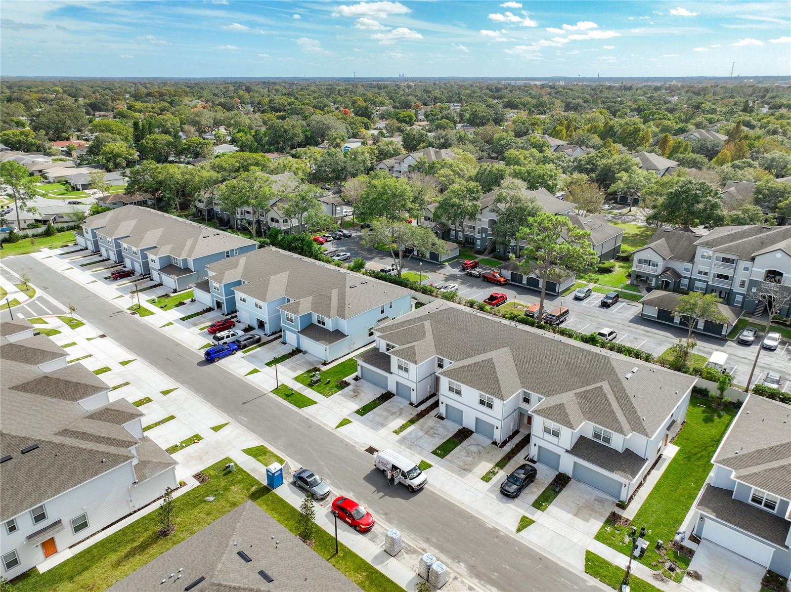 GRAYSON SQUARE - Residential Lease