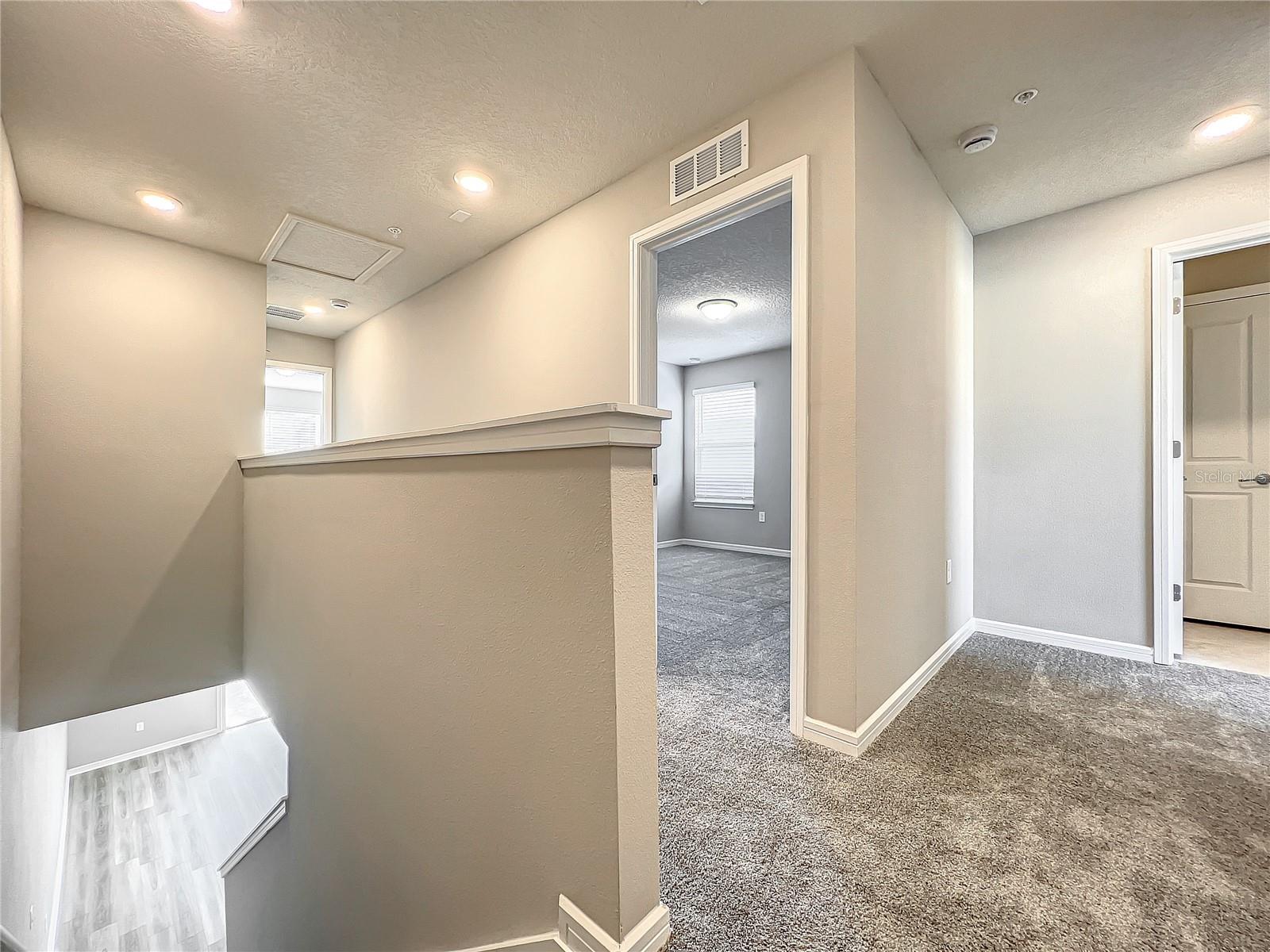 GRAYSON SQUARE - Residential Lease