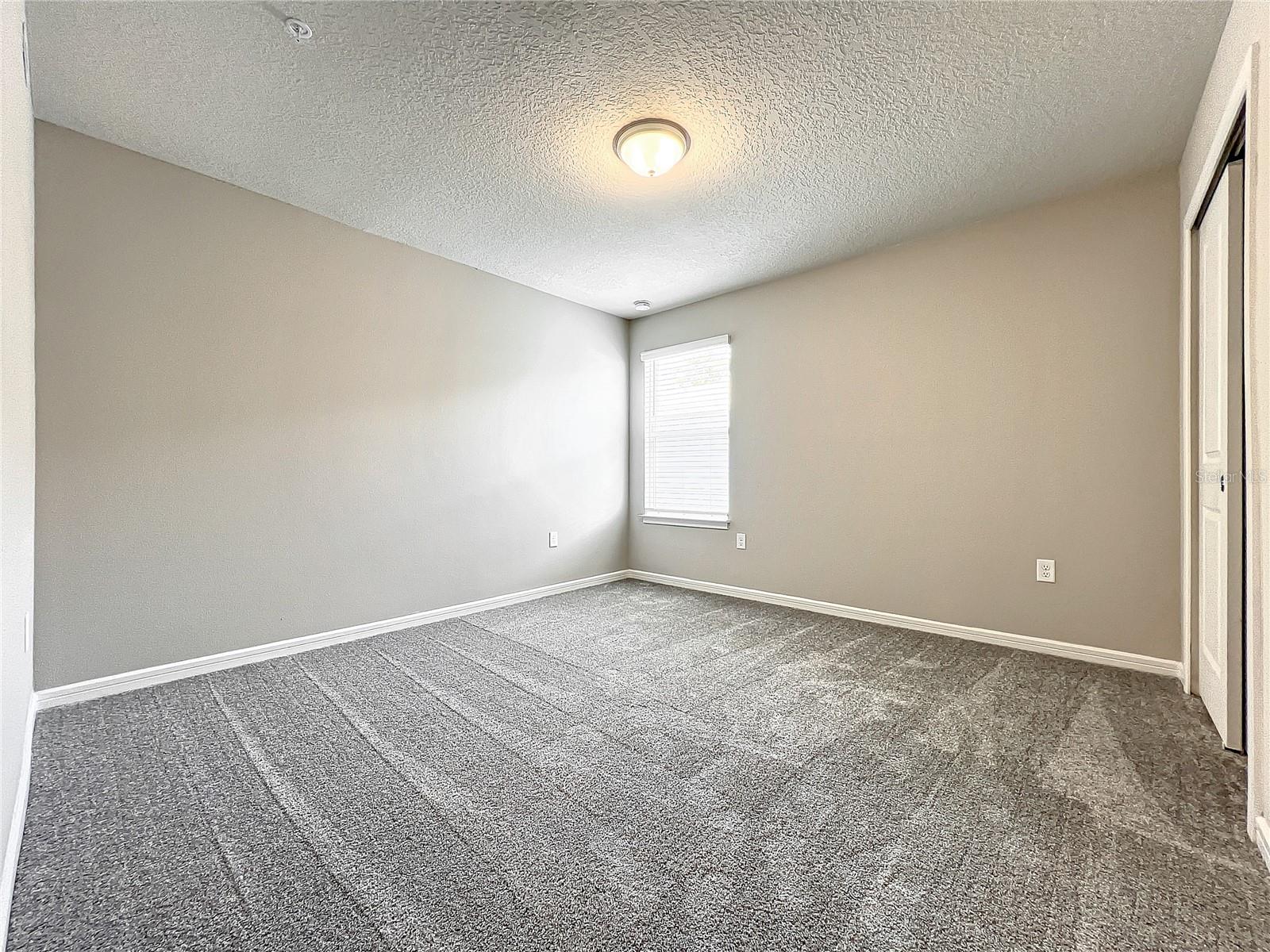 GRAYSON SQUARE - Residential Lease