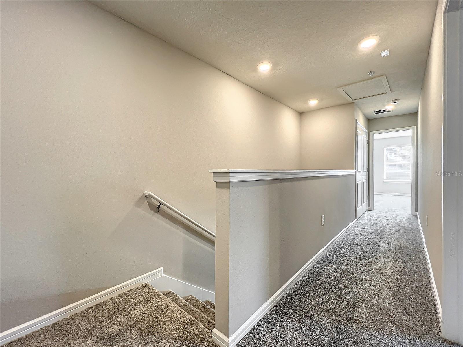 GRAYSON SQUARE - Residential Lease