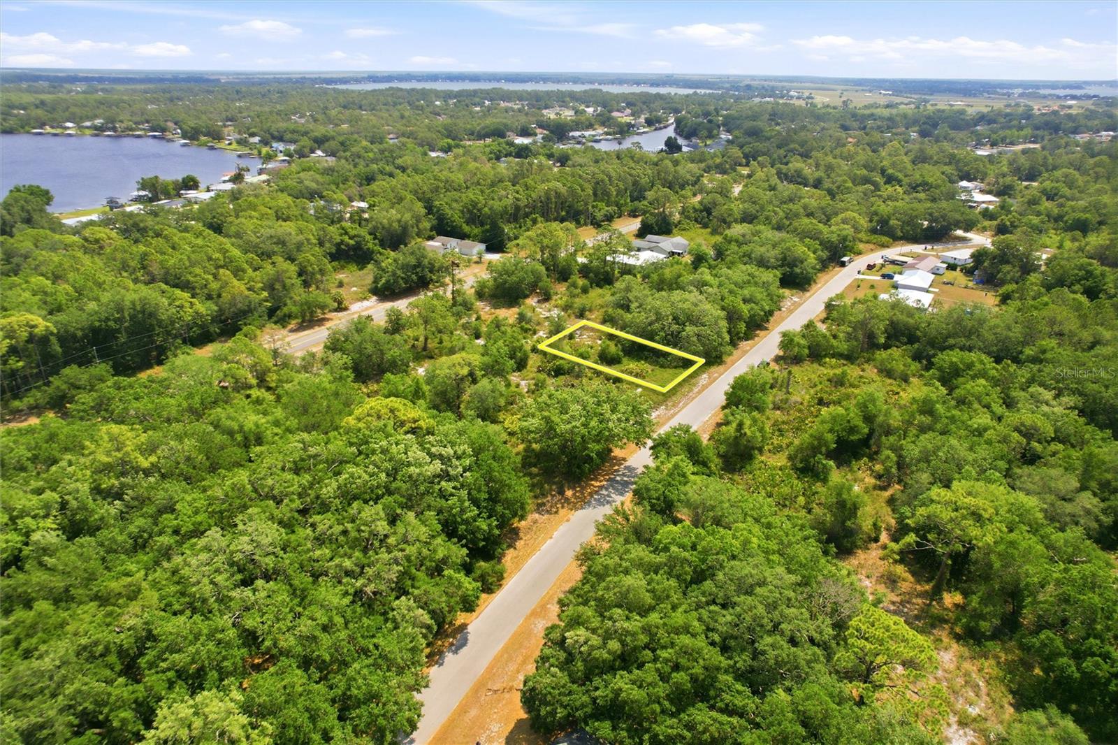LEISURE LAKES SEC 03 - Land