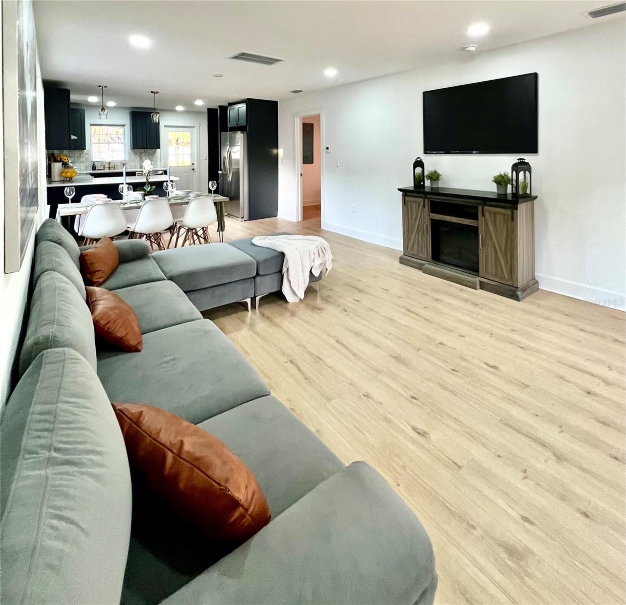 DEMOREST - Residential