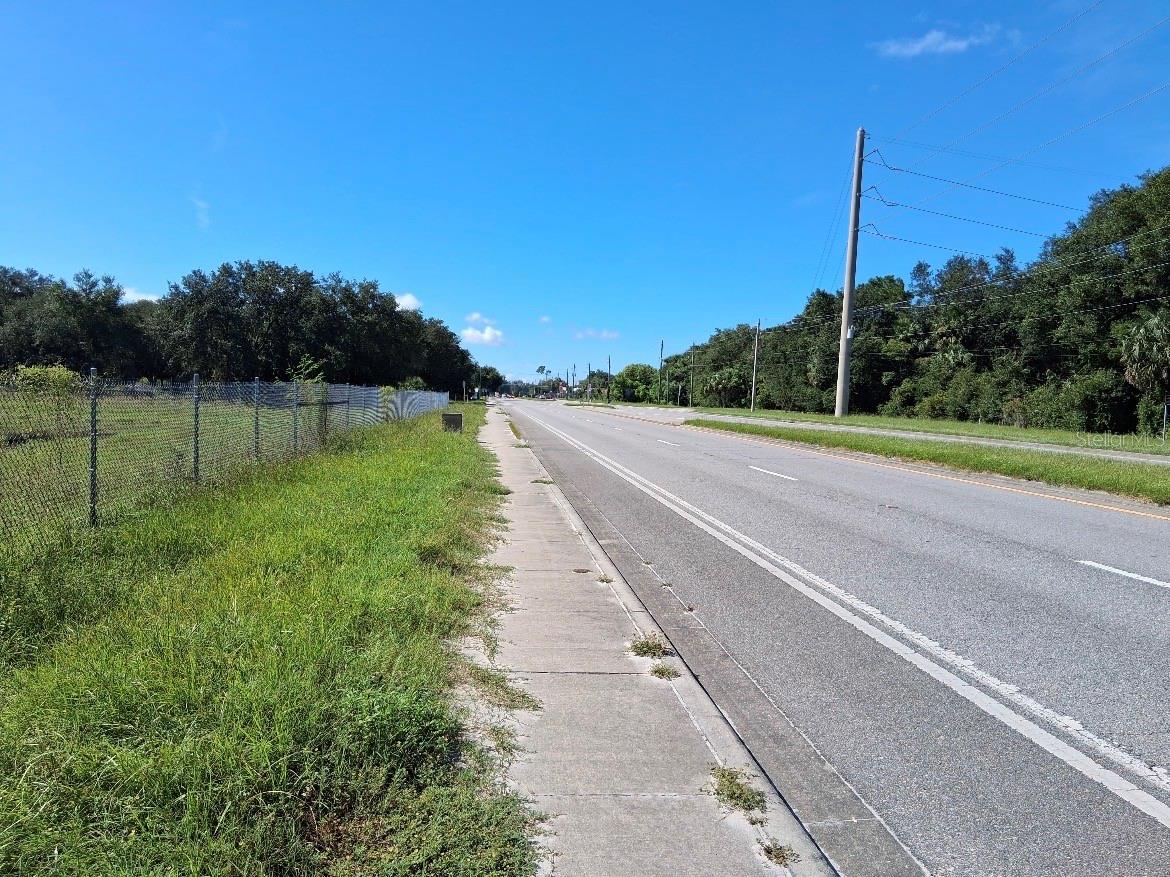 438 N STATE ROAD 415
