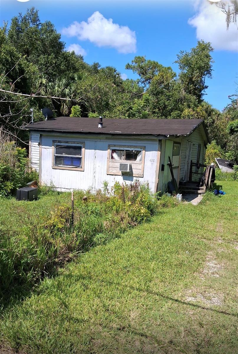 438 N STATE ROAD 415