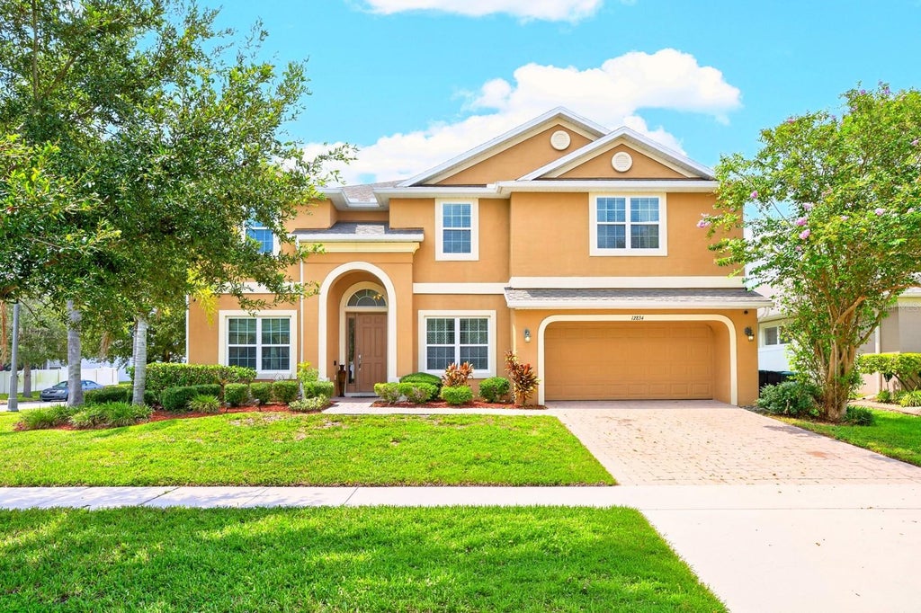 Photo of 12834 Boggy View Drive, Orlando, FL 32824 (MLS # O6437333)