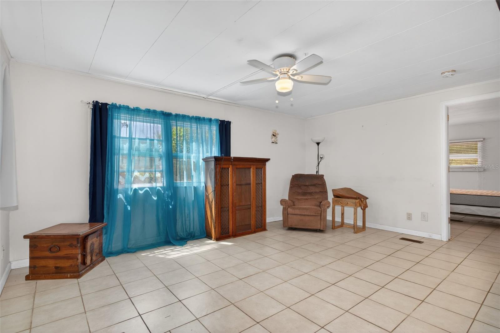 7489 WESTERN CIRCLE DRIVE