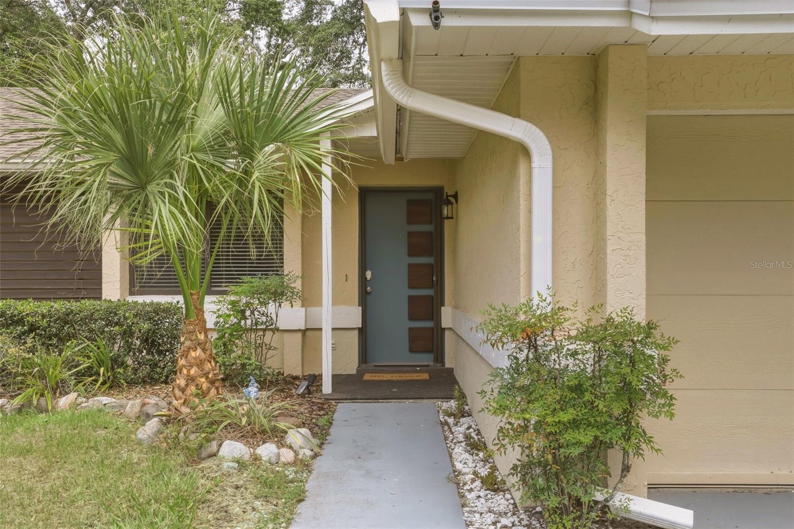 7806 COMPASS DRIVE