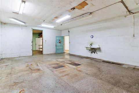 Tiny photo for 227 E Main Street, Tavares, FL 32778 (MLS # G5105038)