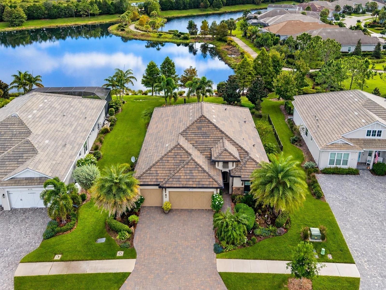 800 TAILWIND PLACE