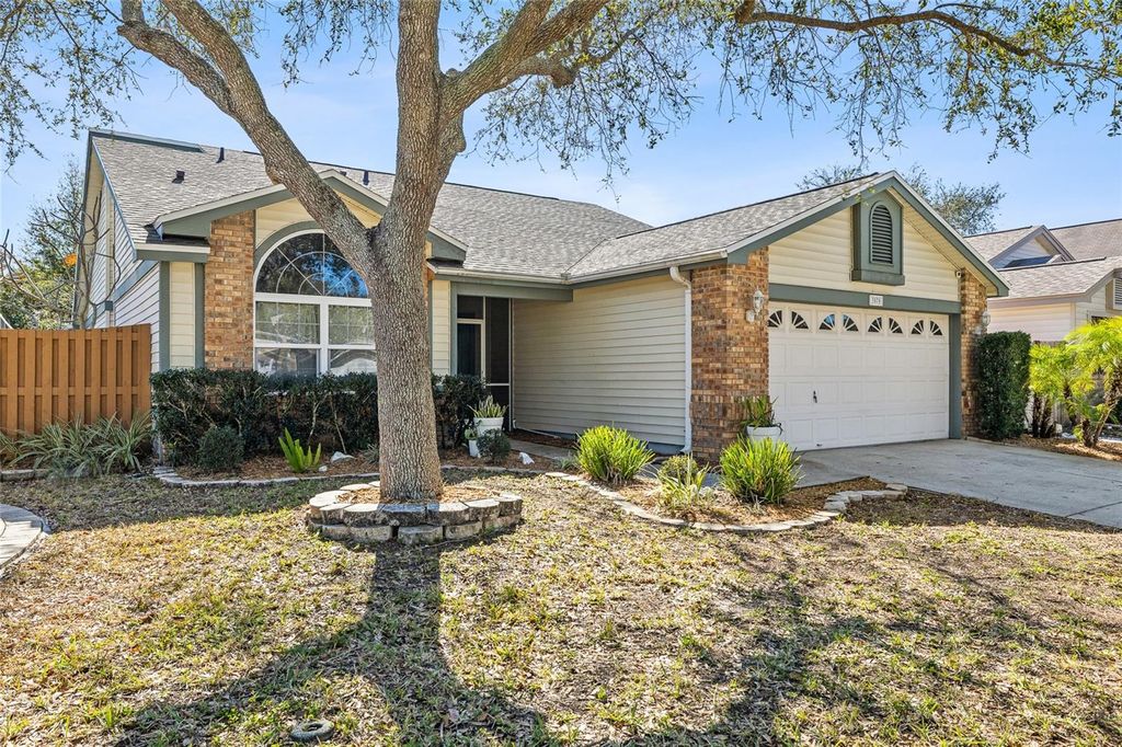 Photo of 3570 Deer Run S, Palm Harbor, FL 34684 (MLS # TB8471840)