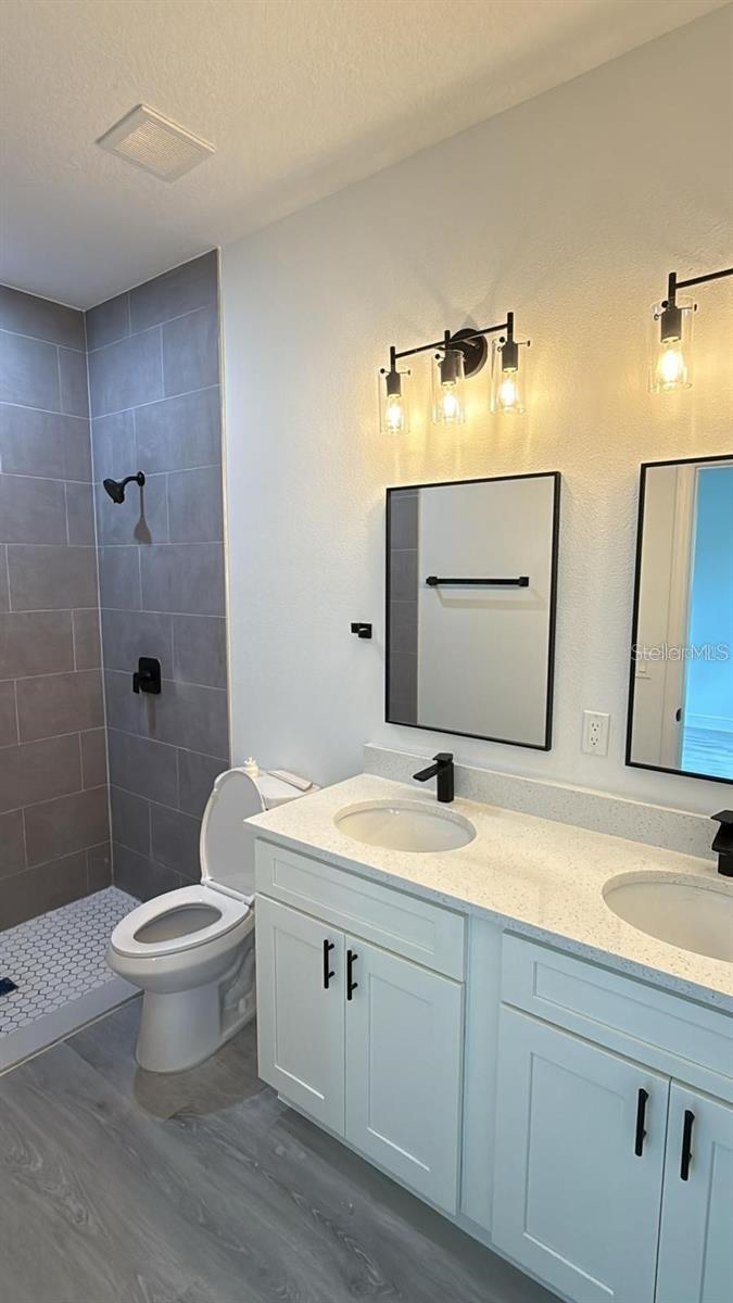 MARION OAKS UN 04 - Residential