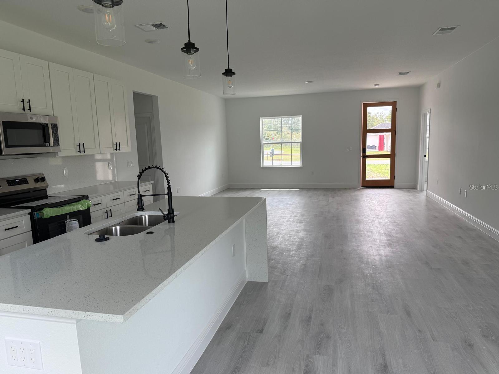 MARION OAKS UN 04 - Residential