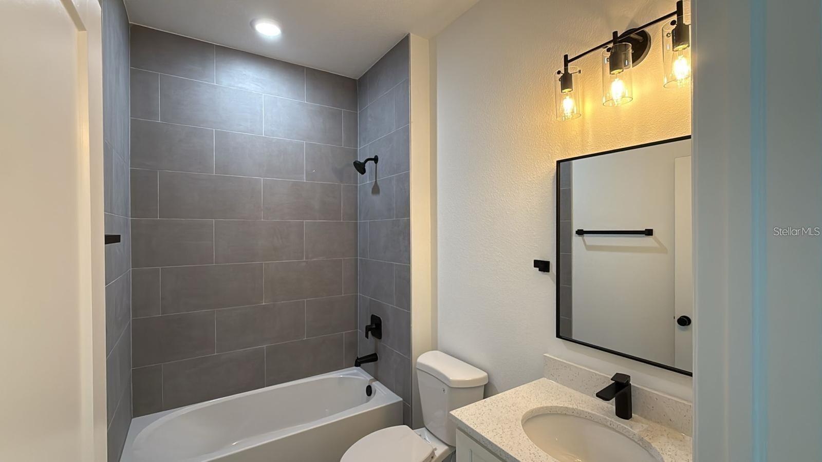 MARION OAKS UN 04 - Residential